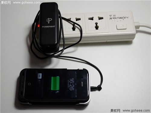 碉堡無線充電 PowerMat無線充電器評測 